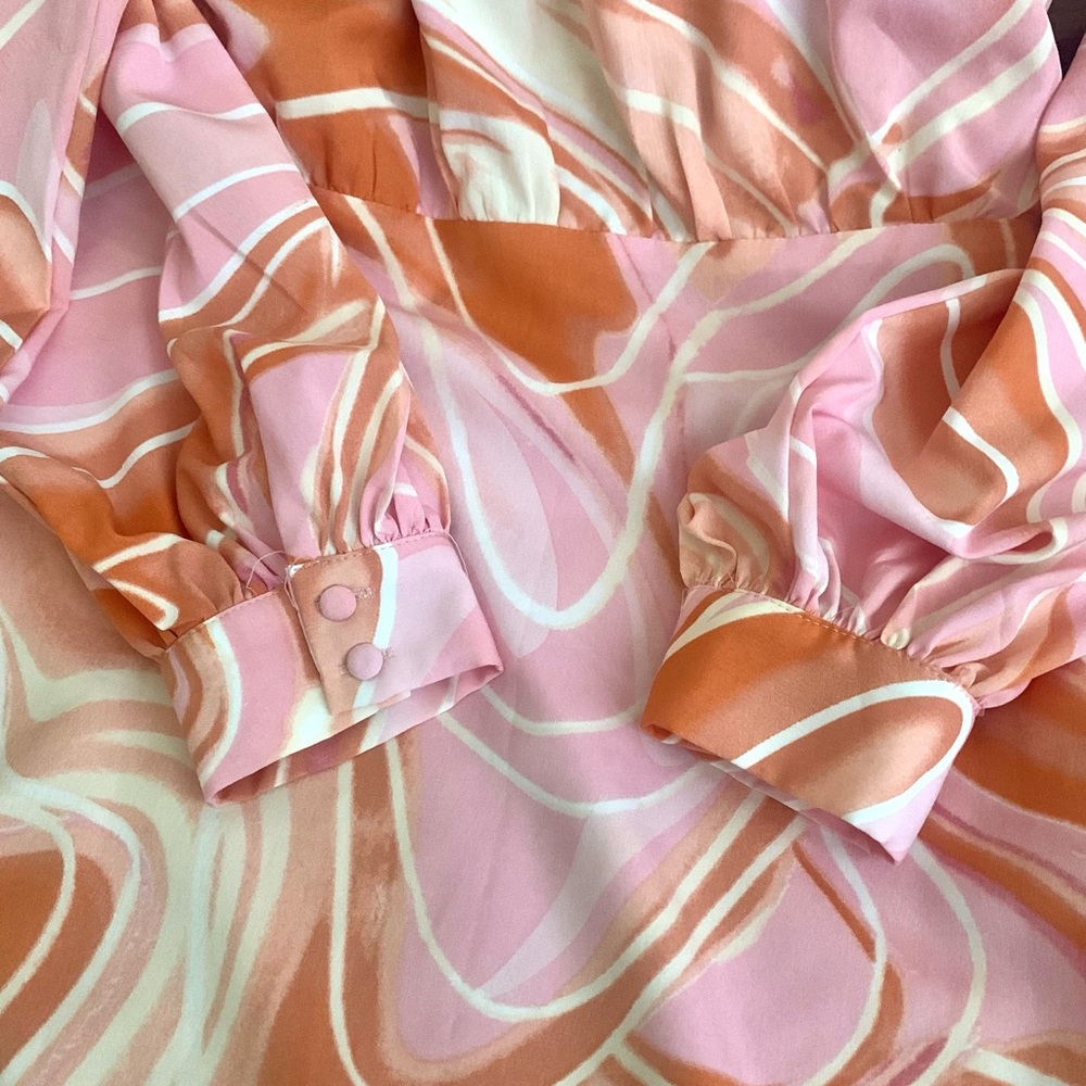 Petal & Pup Mila pink Swirl Midi Dress - Picture 8 of 11